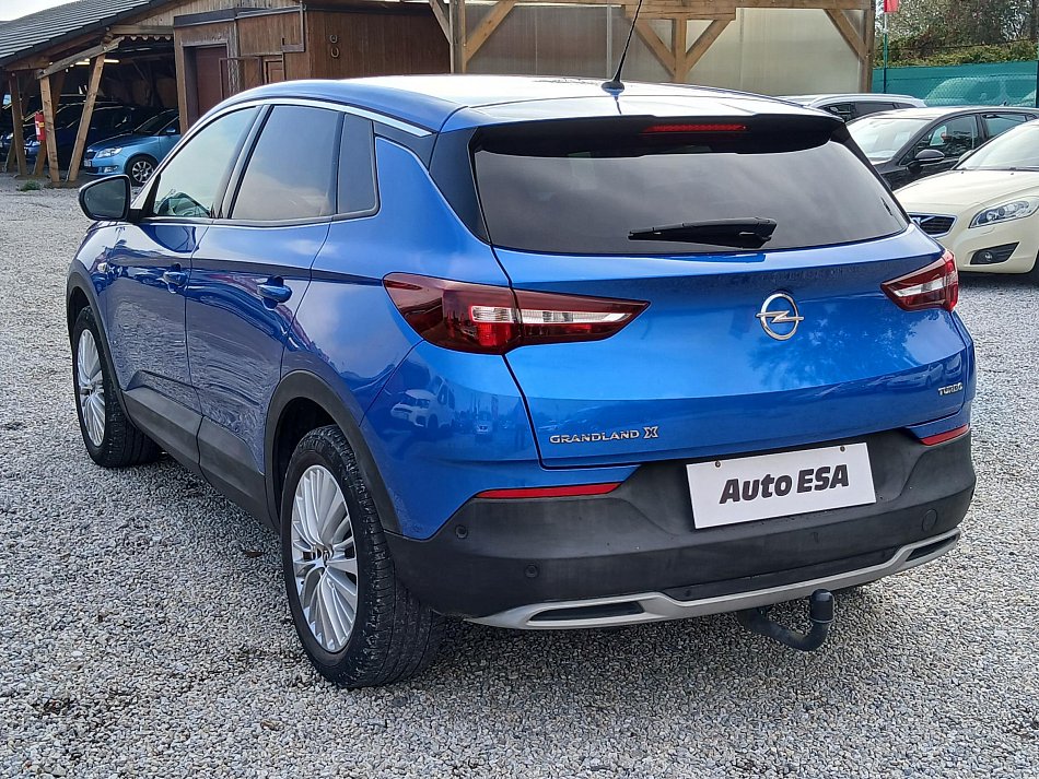 Opel Grandland X 1.2i 