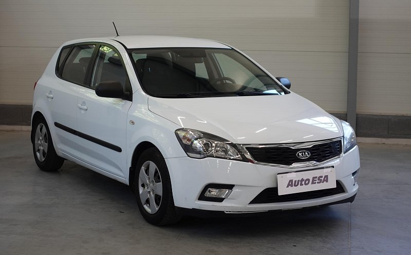 Kia Ceed 1.4CVVT 