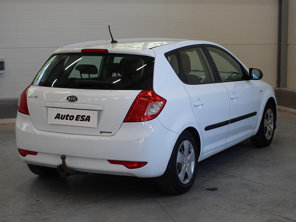 Kia Ceed 1.4CVVT 