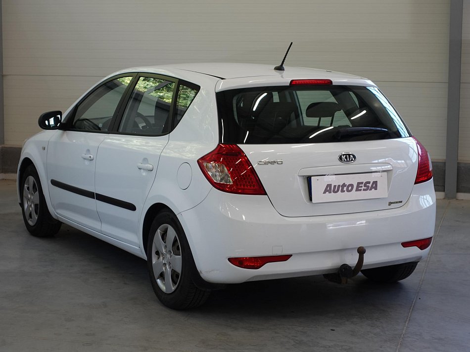 Kia Ceed 1.4CVVT 