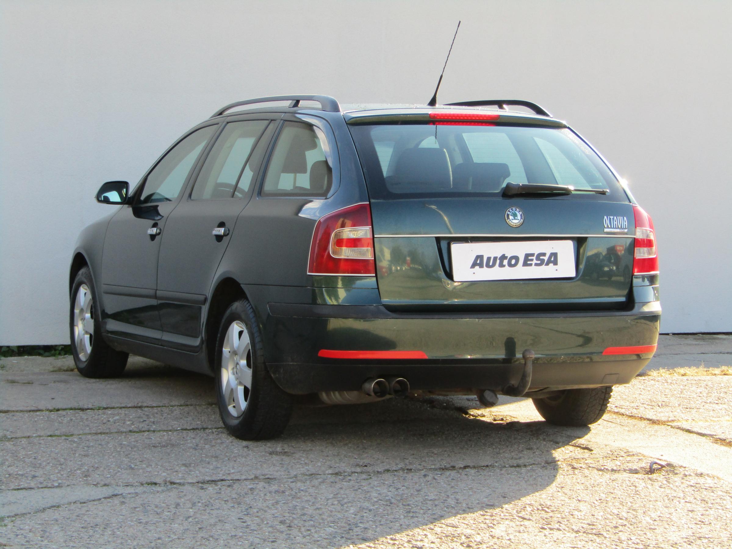 Škoda Octavia II, 2005 - pohled č. 4