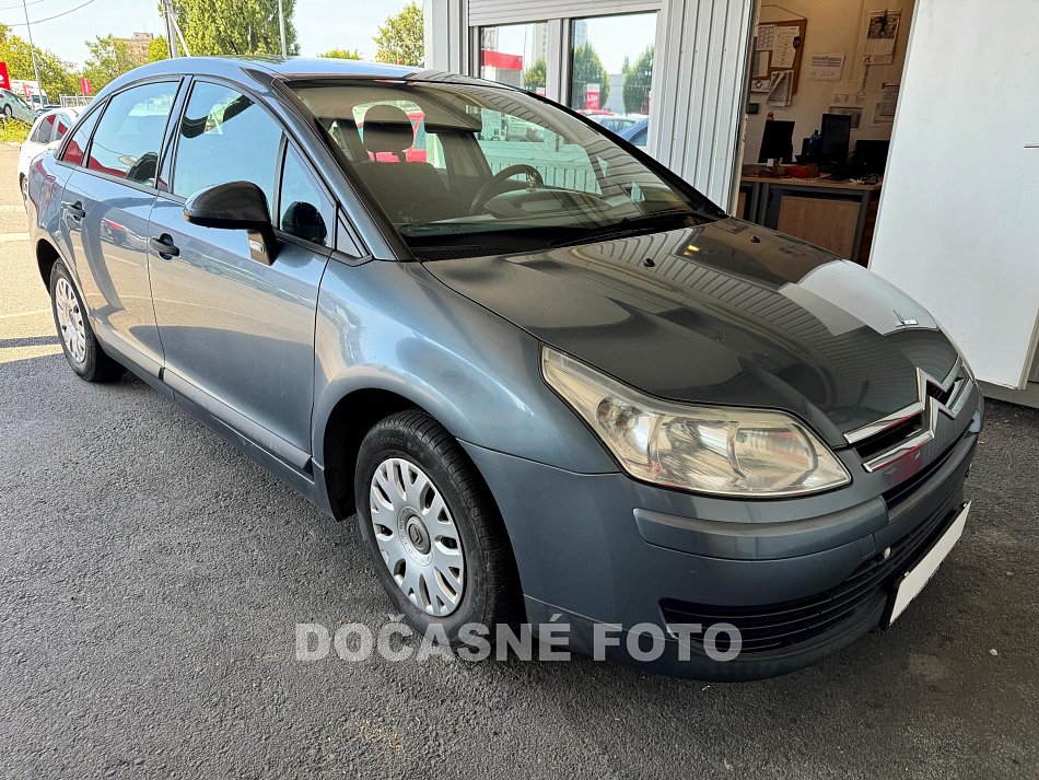 Citroën C4 1.6i 