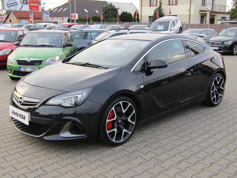 Opel Astra 2.0 OPC GTC