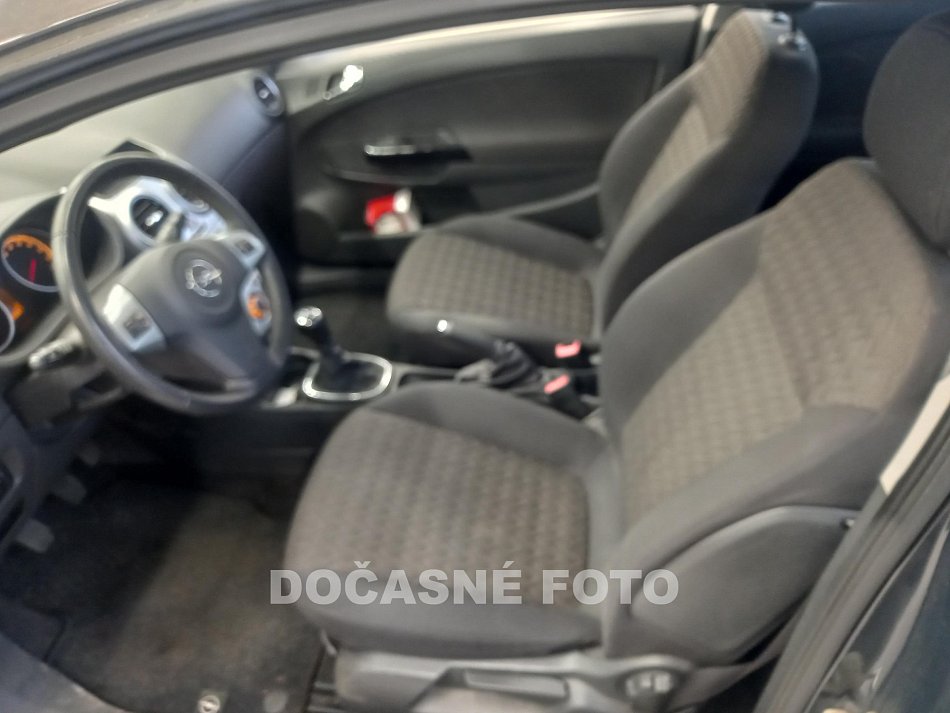 Opel Corsa 1.2 