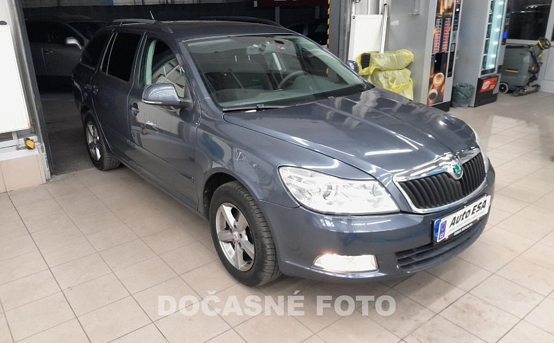 Škoda Octavia II 2.0TDI Elegance 4x4