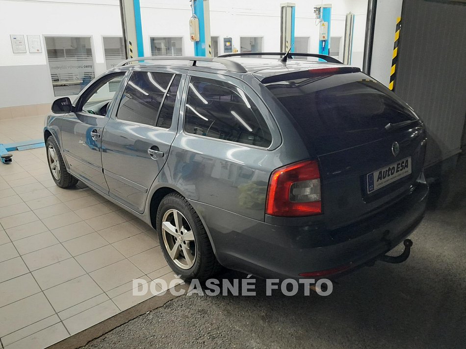 Škoda Octavia II 2.0TDI Elegance 4x4