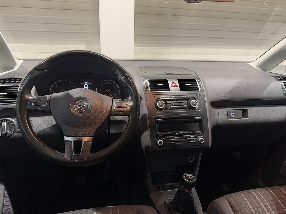 Volkswagen Touran 1.6 TDI CROSS