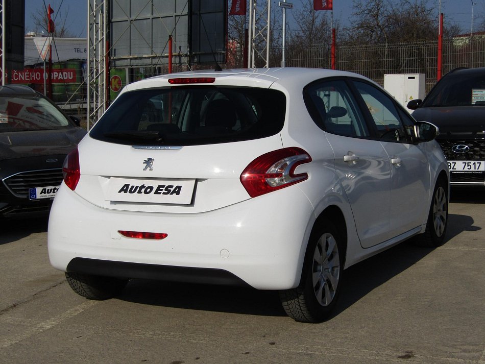 Peugeot 208 1.4HDI 