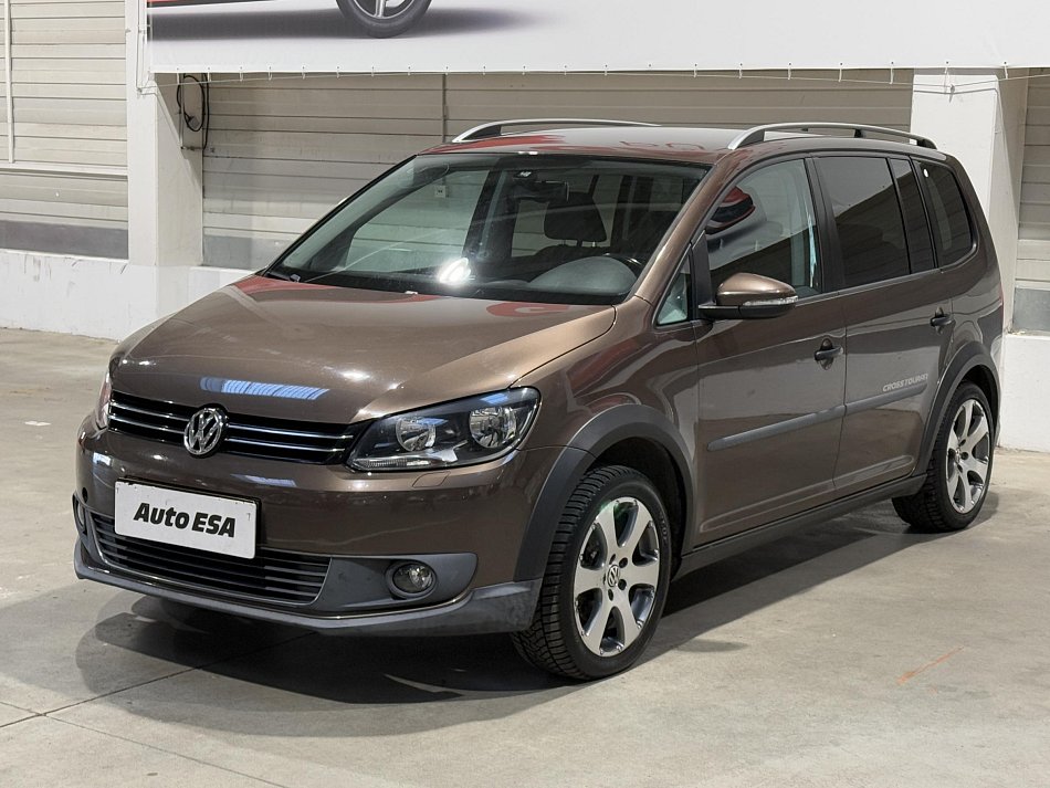 Volkswagen Touran 1.6 TDI CROSS