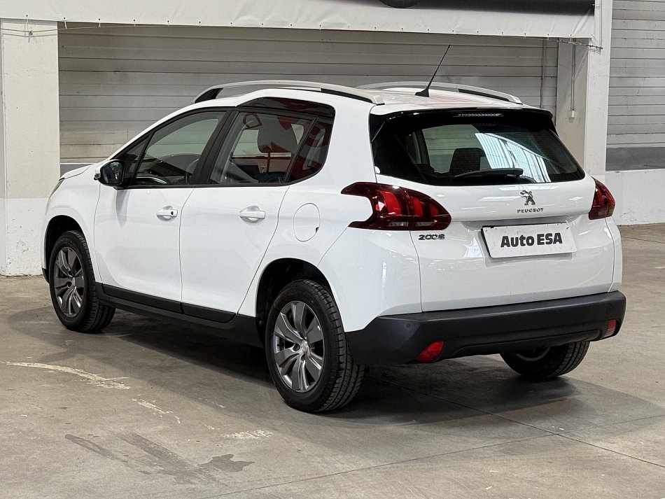 Peugeot 2008 1.2PT 