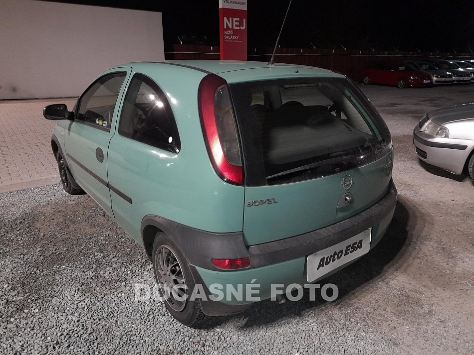 Opel Corsa 1.0 i 