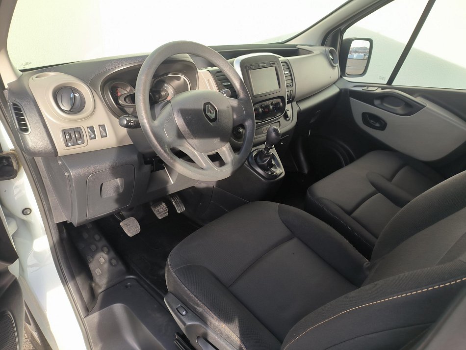 Renault Trafic 1.6dCi  DÍLNA SORTIMO