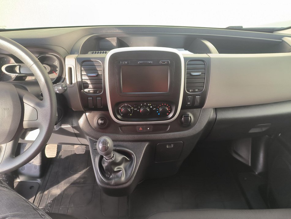 Renault Trafic 1.6dCi  DÍLNA SORTIMO