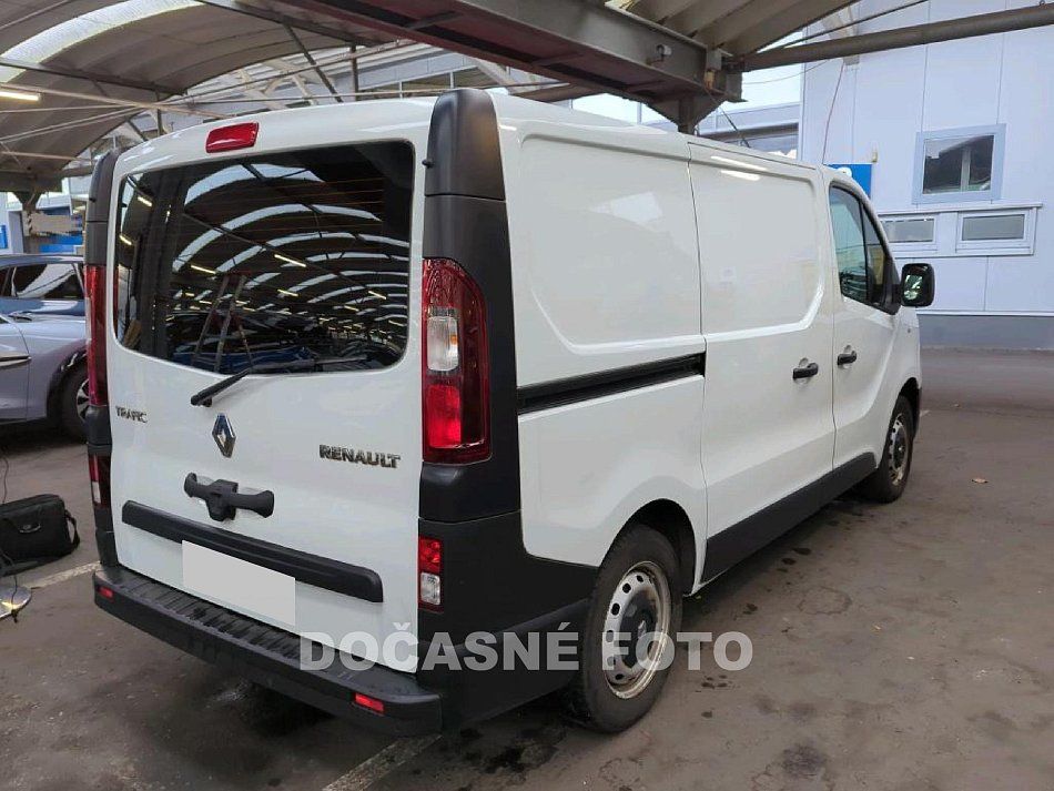 Renault Trafic 1.6dCi  DÍLNA SORTIMO