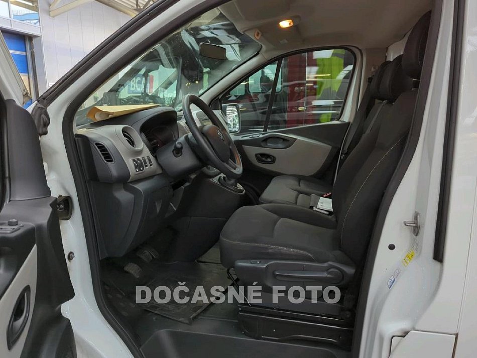 Renault Trafic 1.6dCi  DÍLNA SORTIMO