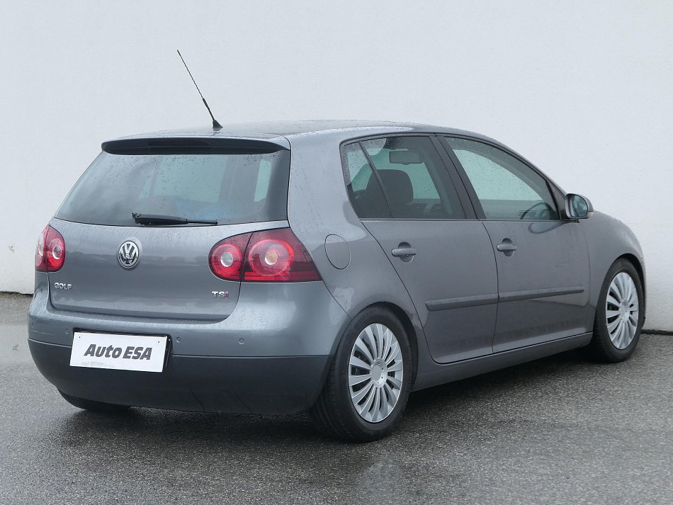 Volkswagen Golf 1.4TSI 