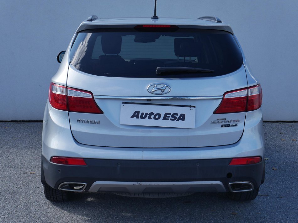 Hyundai Santa Fe 2.2CRDi  4x4, 7míst