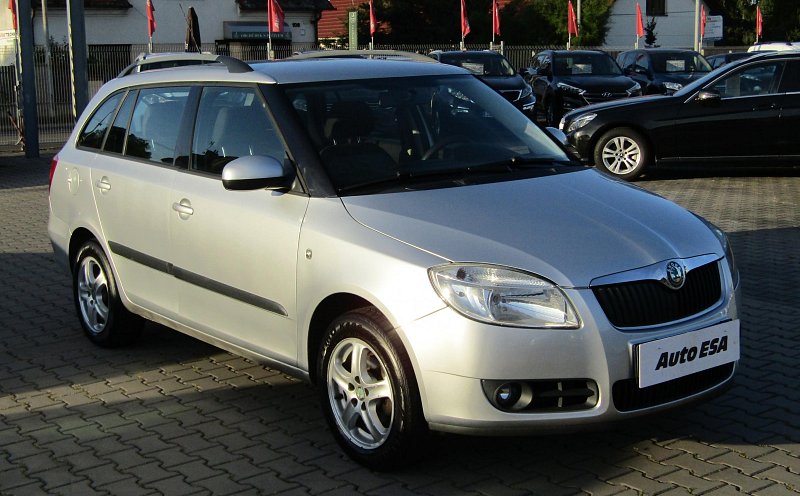 Škoda Fabia II 1.6i Elegance