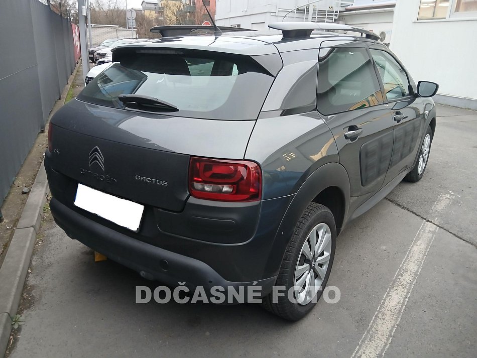 Citroën C4 Cactus 1.6i 