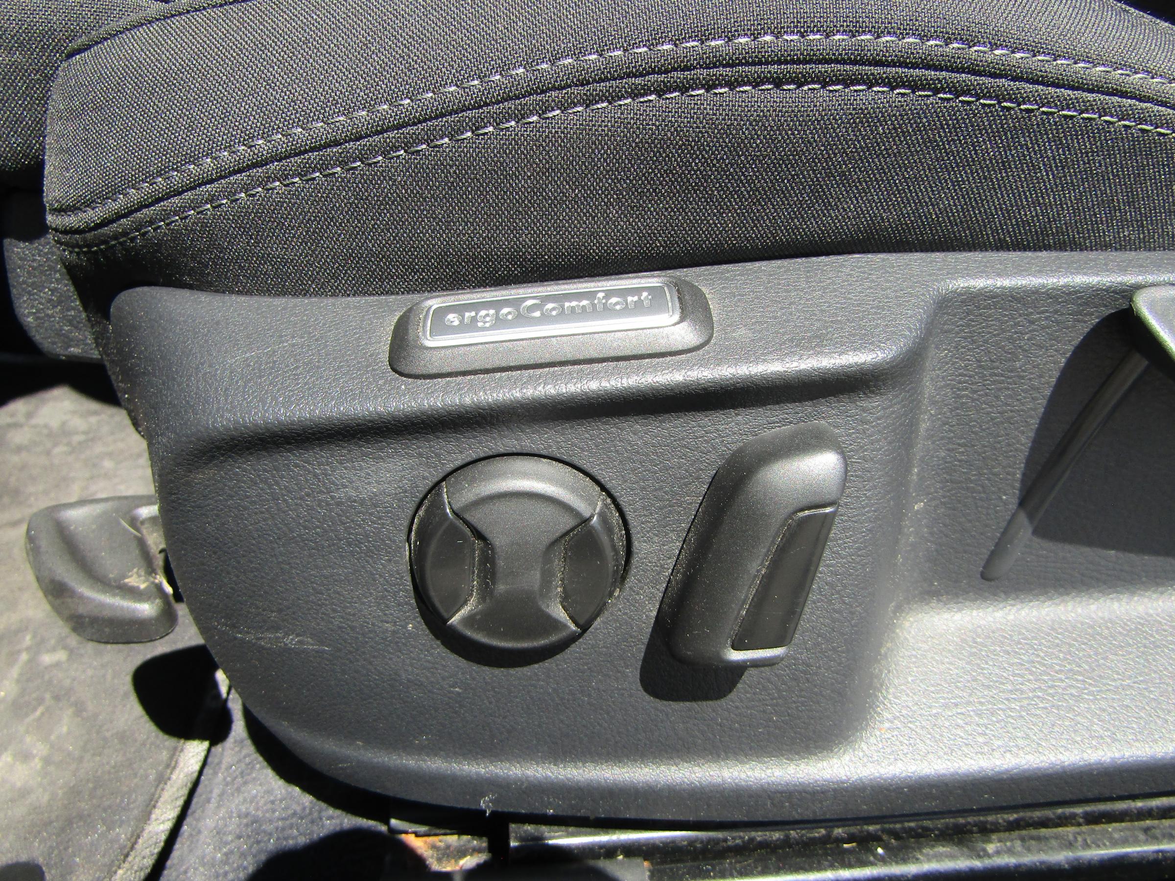 Volkswagen Passat, 2015 - pohled č. 13