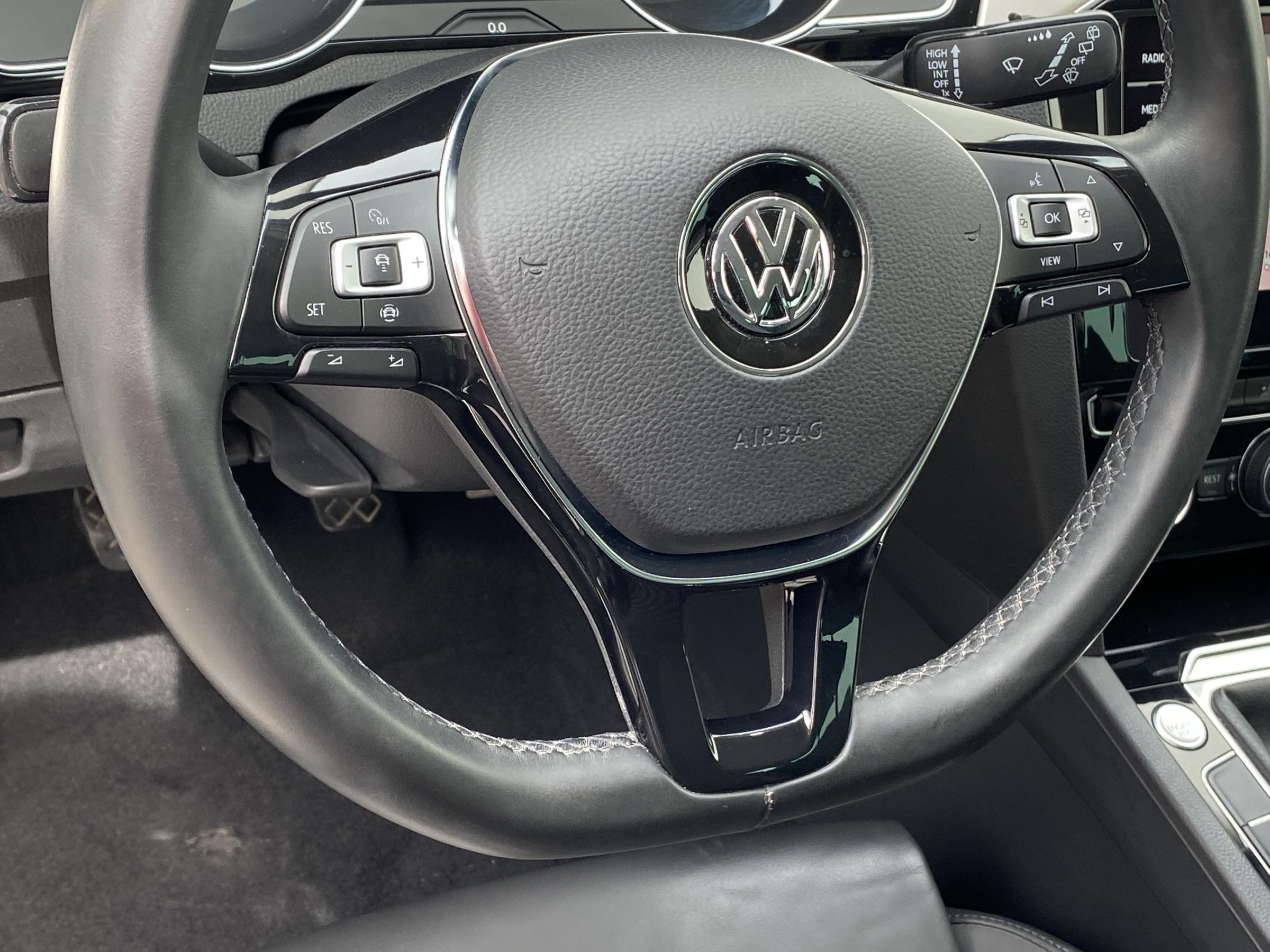 Volkswagen Passat, 2019 - pohled č. 17