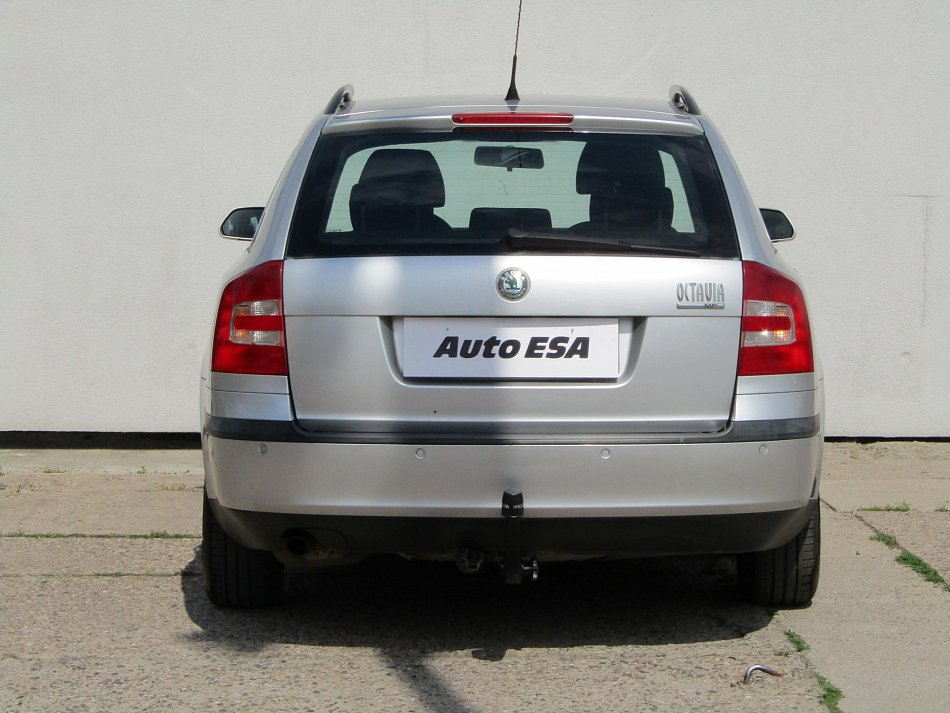 Škoda Octavia II 1.6i Ambiente