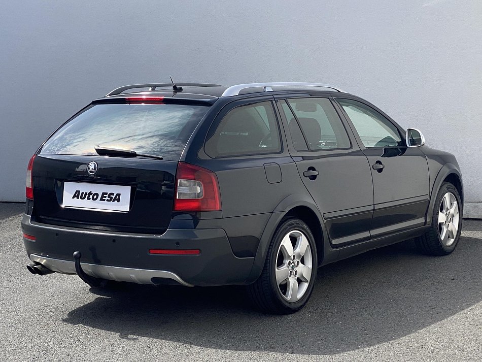 Škoda Octavia II 2.0 TDi Scout 4x4