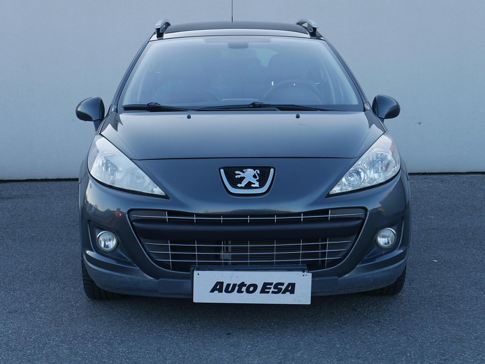 Peugeot 207 1.6i 