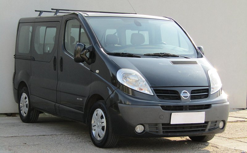 Nissan primastar генератор