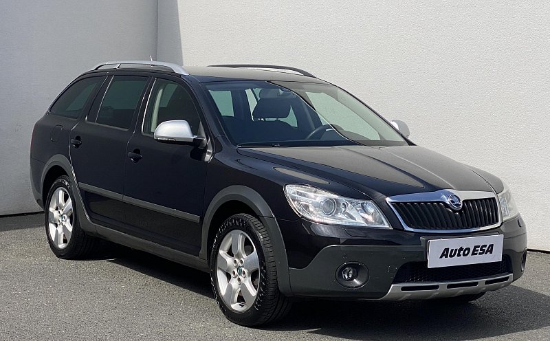 Škoda Octavia II 2.0 TDi Scout 4x4