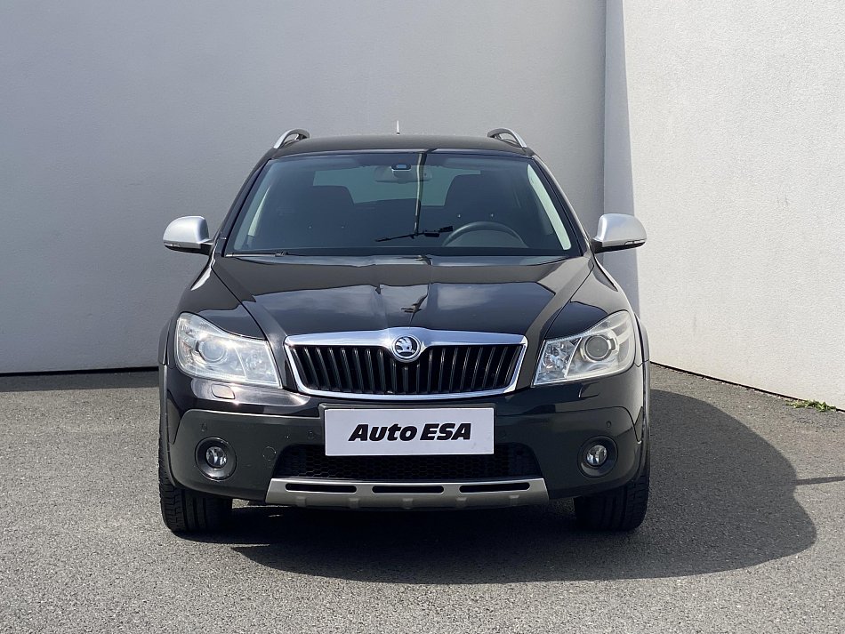 Škoda Octavia II 2.0 TDi Scout 4x4