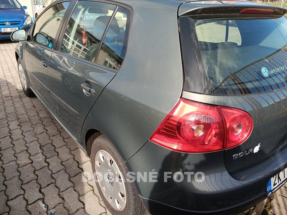 Volkswagen Golf 1.4 i  V