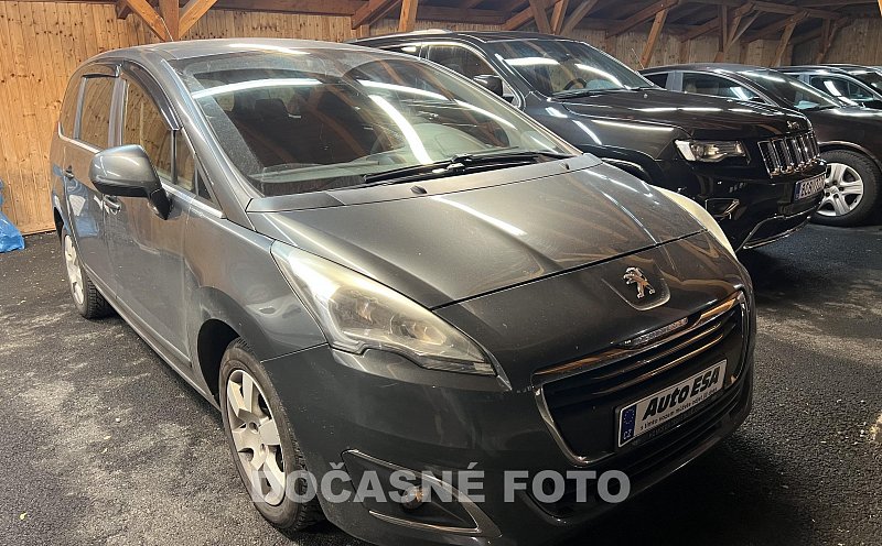 Peugeot 5008 2.0 HDi 