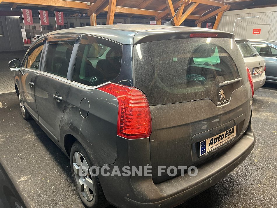 Peugeot 5008 2.0 HDi 