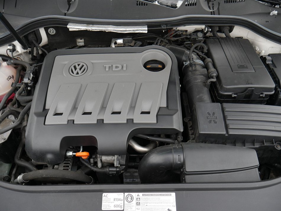 Volkswagen Passat 2.0 TDi 