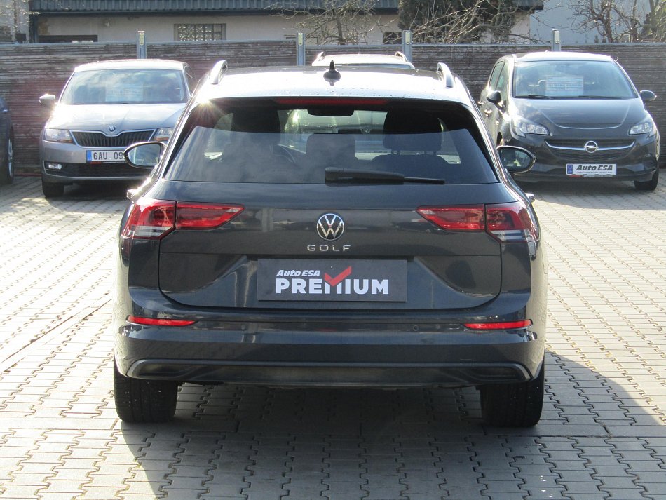 Volkswagen Golf 1.0 TSi 