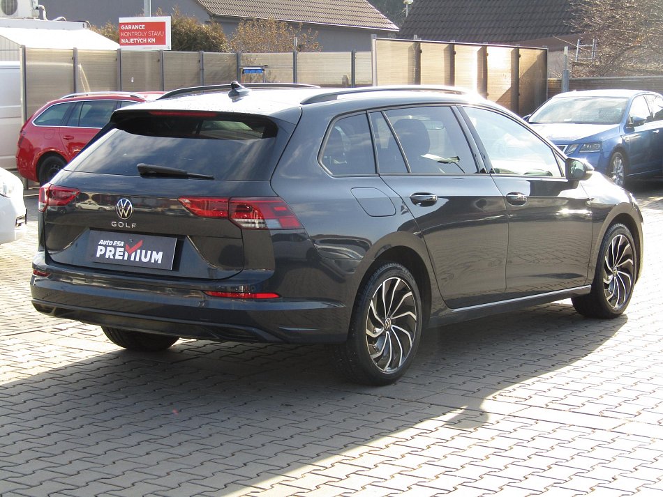 Volkswagen Golf 1.0 TSi 