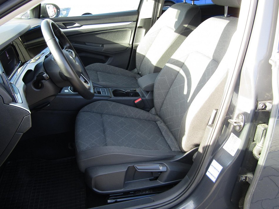 Volkswagen Golf 1.0 TSi 