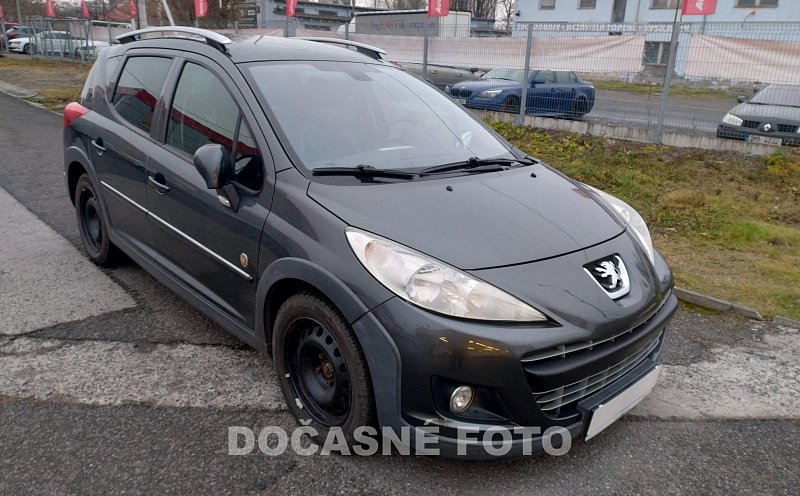 Peugeot 207 1.6i 