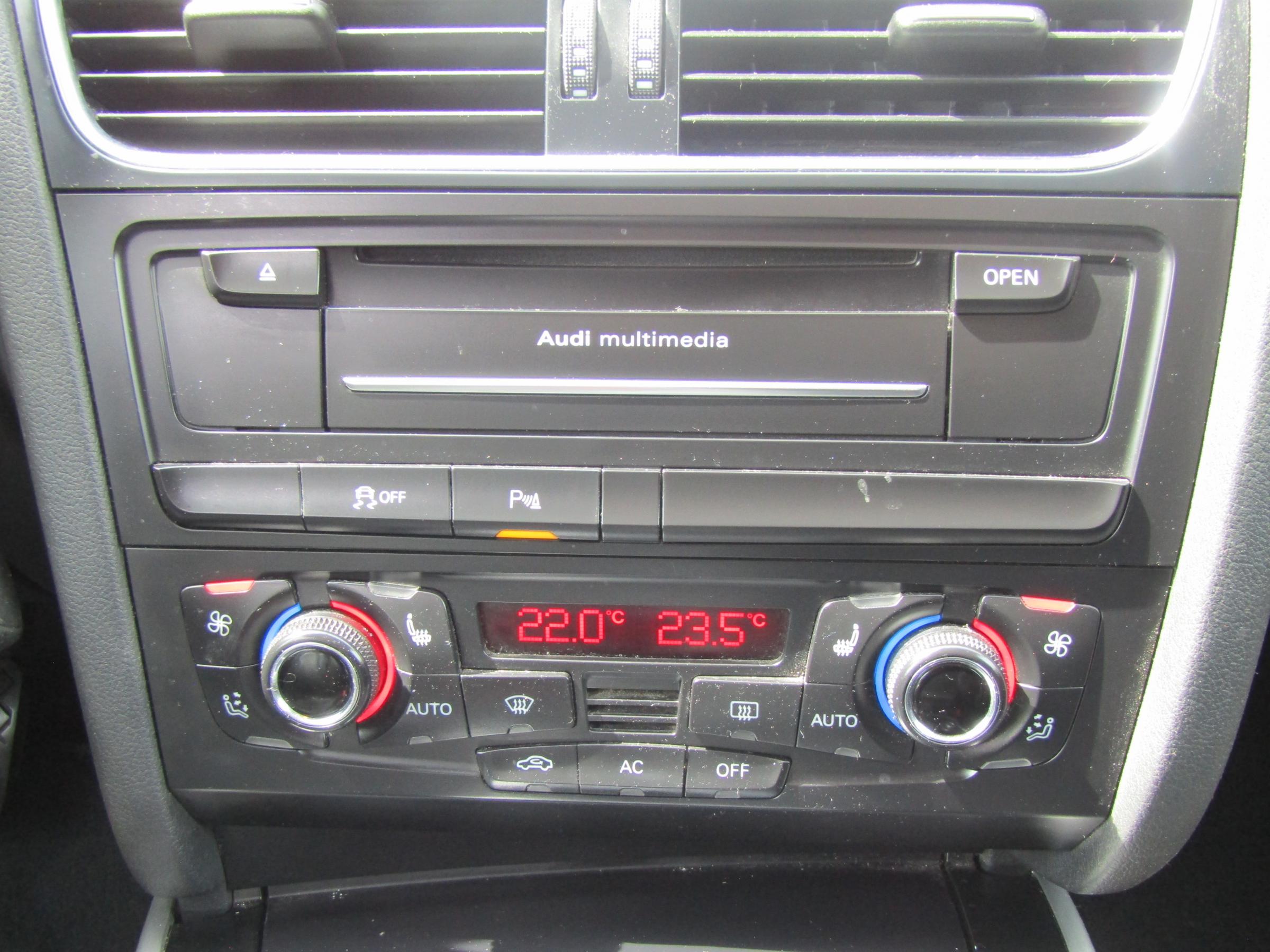 Audi A4 Allroad, 2010 - pohled č. 24