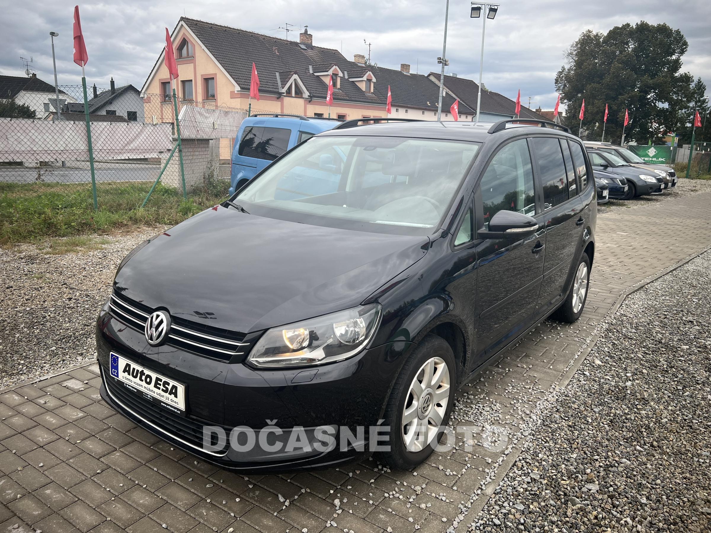 Volkswagen Touran, 2011 - pohled č. 1