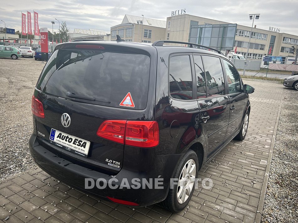 Volkswagen Touran 2.0 TDi 