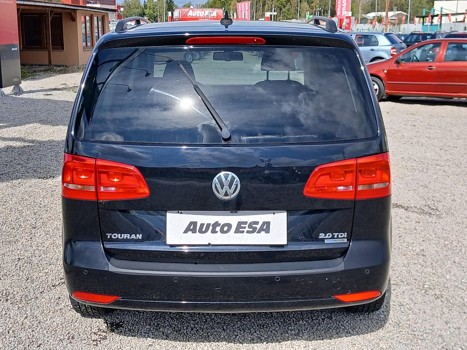 Volkswagen Touran 2.0 TDi 