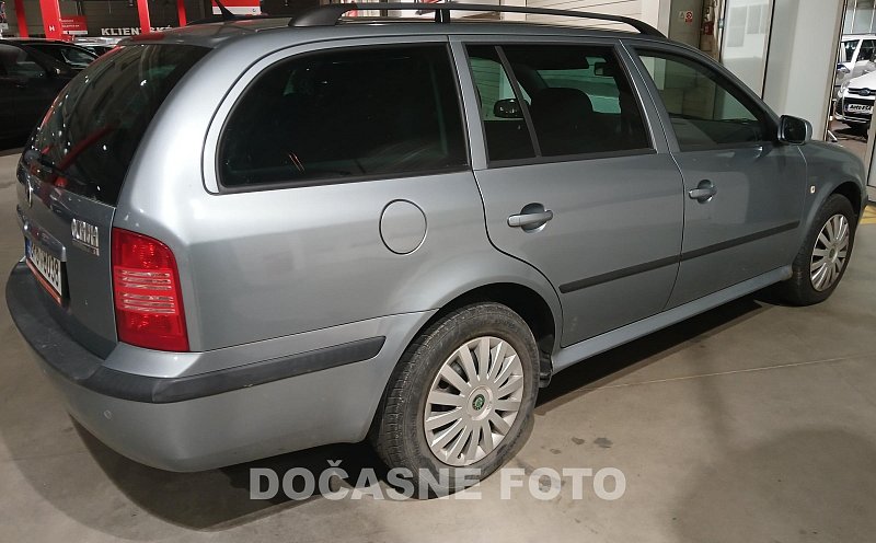 Škoda Octavia 1.6i 