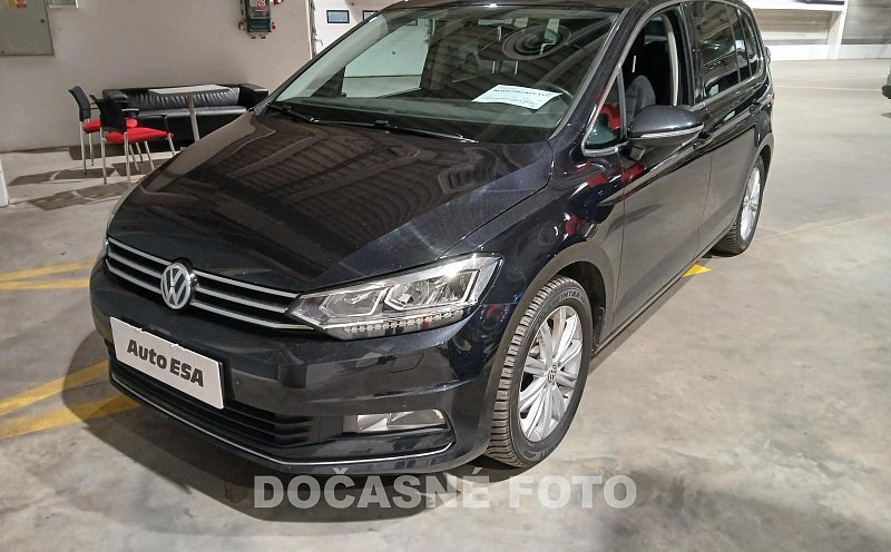 Volkswagen Touran 2.0 TDi 