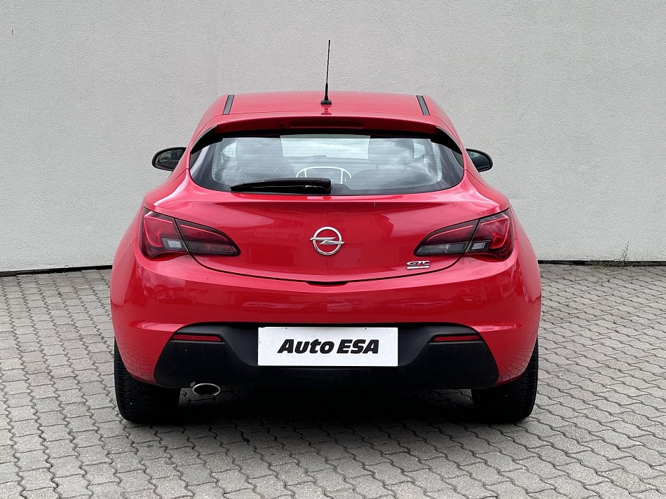 Opel Astra 2.0 CDTi GTC