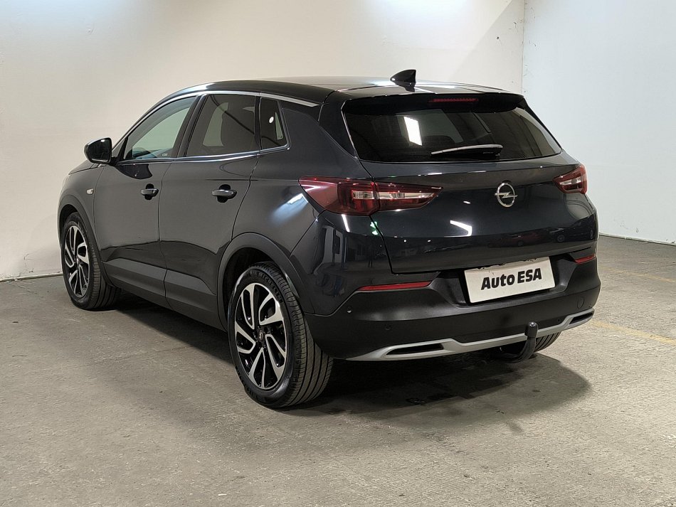 Opel Grandland X 1.2T Ultimate