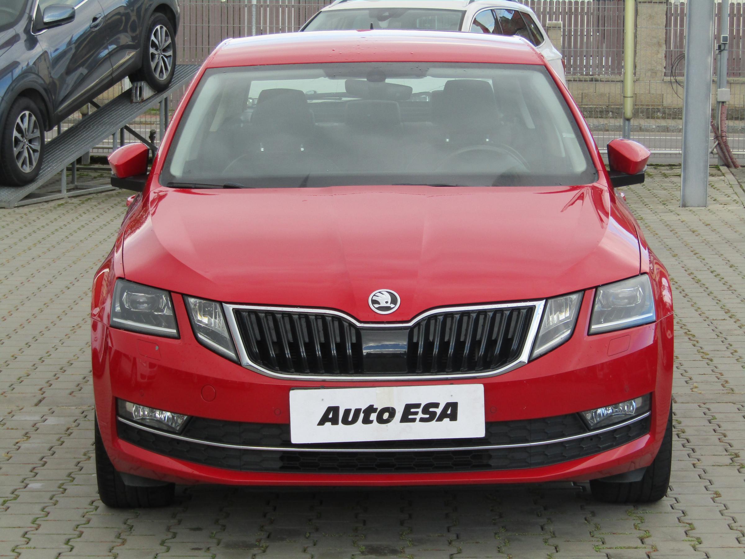 Škoda Octavia III, 2018 - pohled č. 2