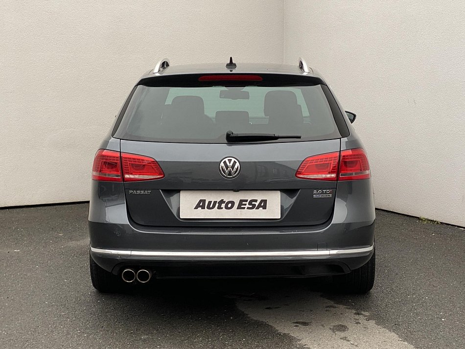 Volkswagen Passat 2.0 TDi Highline