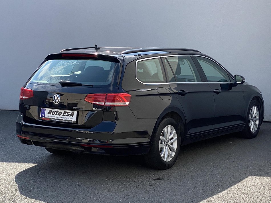 Volkswagen Passat 2.0 TDi Comfortline